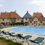 Port Guillaume - Maeva Appartement *